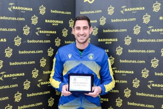 BADOUNAS MVP Of The Match: Η βράβευση του Νίκου Παπαδόπουλου (video)