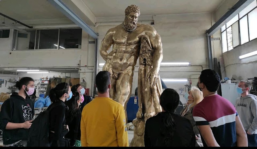 Αυτό είναι το άγαλμα του Ηρακλή που θα τοποθετηθεί στο Άργος