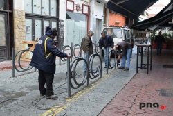Αφαίρεση των κιγκλιδωμάτων της οδού Δεληγιάννη από την Δημοτική Αρχή, θα μετατραπεί σε οδό ήπιας κυκλοφορίας