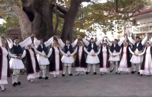 Άρνα Λακωνίας | Γιορτή κάστανου με χορούς &amp; εδέσματα κάτω από τον πλάτανο
