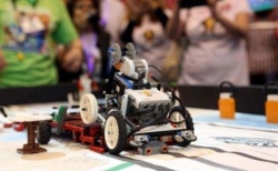 Ο 2ος Περιφερειακός Διαγωνισμός Ρομποτικής στην Τρίπολη
