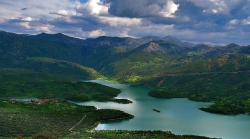 Εγκρίθηκε η σύμβαση για τα έργα προσέλκυσης επισκεπτών στη λίμνη Λάδωνα