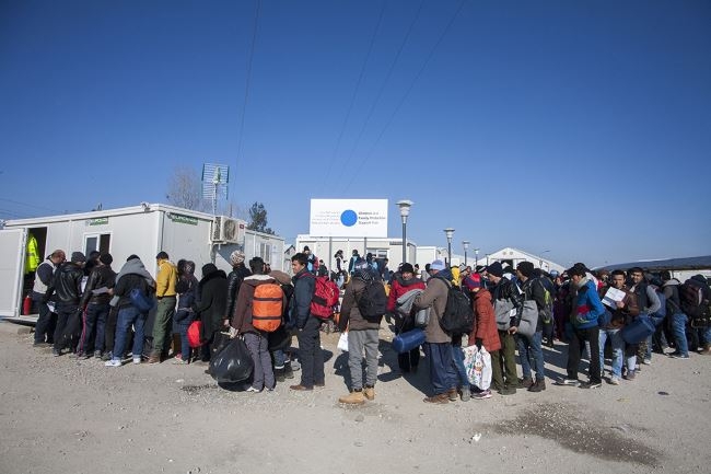 Πέτρος Τατούλης:  Nα μην ξεπερνούν τα 2000 άτομα oι προσφύγες που θα εγκατασταθούν στην Πελοπόννησο