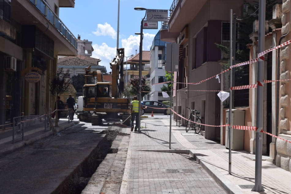 Τρίπολη | Εργασίες κατασκευής δικτύου φυσικού αερίου στην οδό Γρηγορίου Ε' (vid)