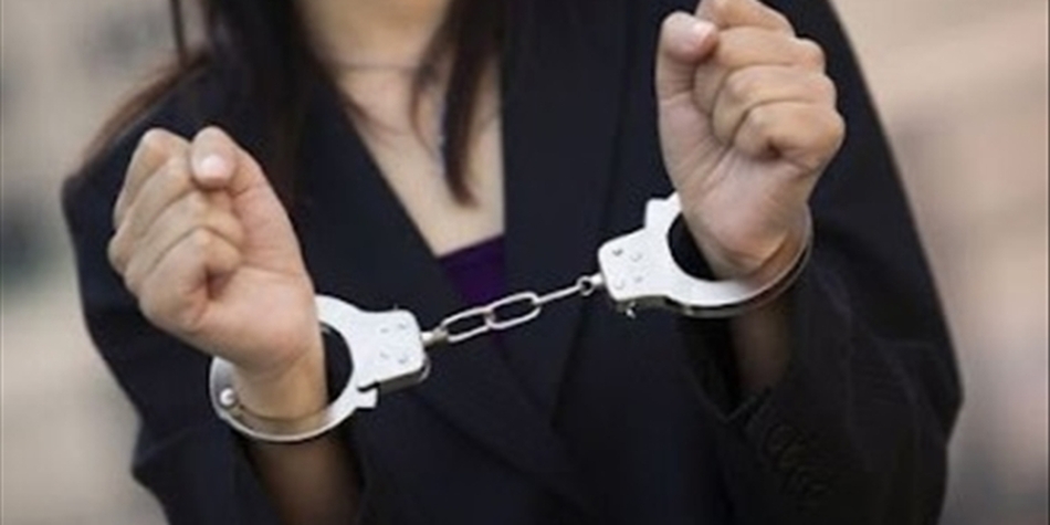 Σύλληψη 23χρονης στην Κόρινθο για ένταξη σε εγκληματική οργάνωση