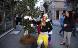 Το πιο... fitness χριστουγεννιάτικο δέντρο της Τρίπολης! (pics)