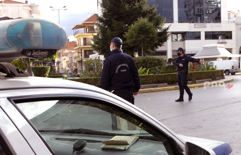 Τρίπολη | Έλεγχοι της Αστυνομίας για την ορθή τήρηση των μέτρων αποφυγής διασποράς του κορωνοιού