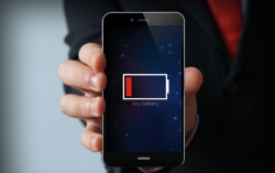 Tέσσερις απλές ρυθμίσεις για να μην πέφτει η μπαταρία του κινητού σου