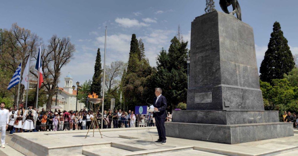 efcharistiria-epistoli-tis-presveiras-tis-gallias-stin-ellada-pros-ton-kosta-tzioumi