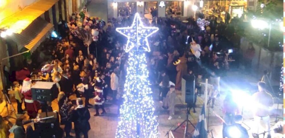anavalletai-i-fotagogisi-tou-christougenniatikou-dentrou-stin-koroni