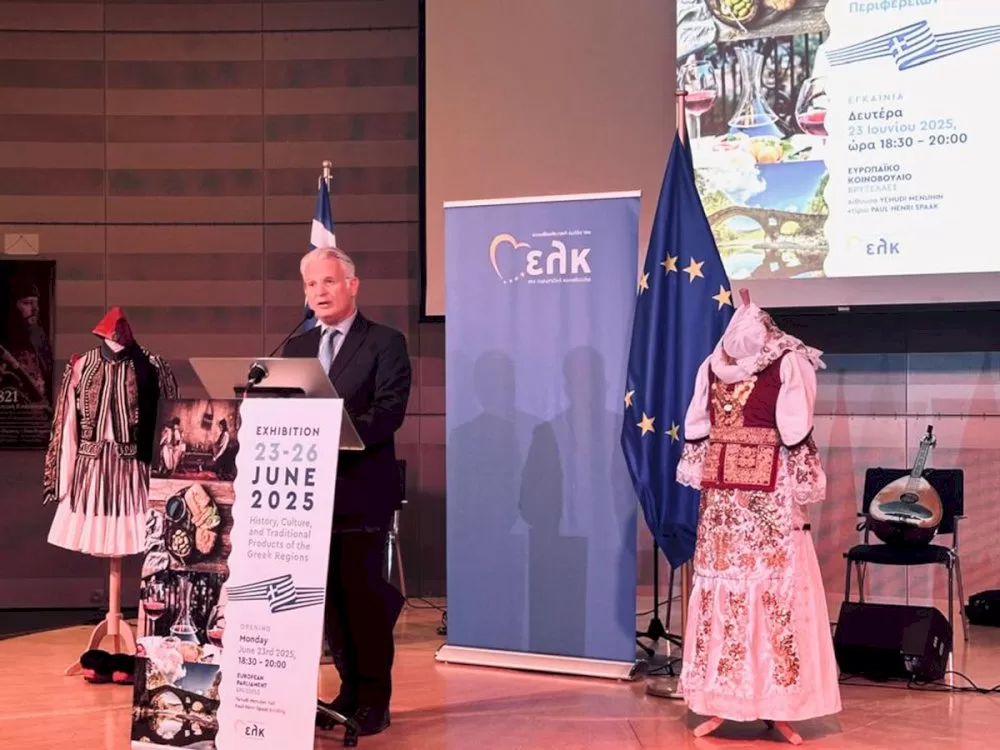 ekthesi-gia-ton-politismo-kai-ta-proionta-ton-ellinikon-perifereion-stis-vrykselles-–-d.-ptochos:-i-peloponnisos-afigeitai-adiakopa-tin-istoria-tis-mesogeiou-kai-tis-evropis