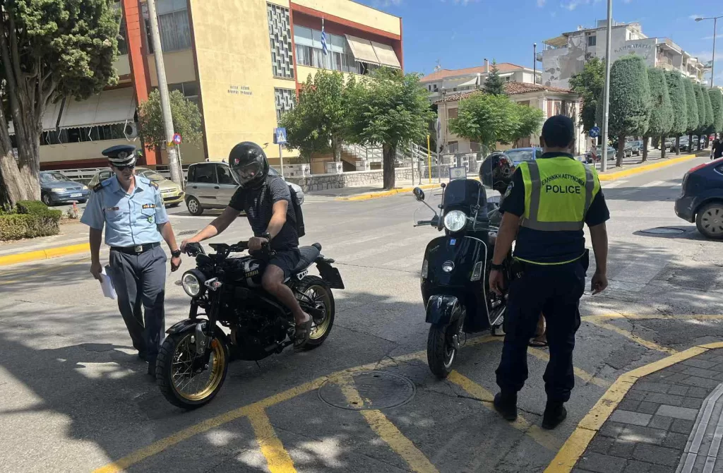 «Μηδενική ανοχή στη μη χρήση κράνους»: 48 παραβάσεις στην Πελοπόννησο