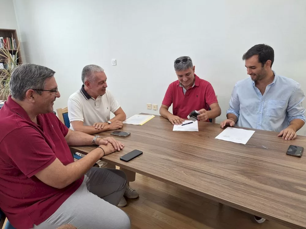 ypografi-symvasis-gia-tin-apokatastasi-kai-anadeiksi-tis-im-agiou-nikolaou-kaltezon-arkadias-proypologismou-1,5-ekat.-evro