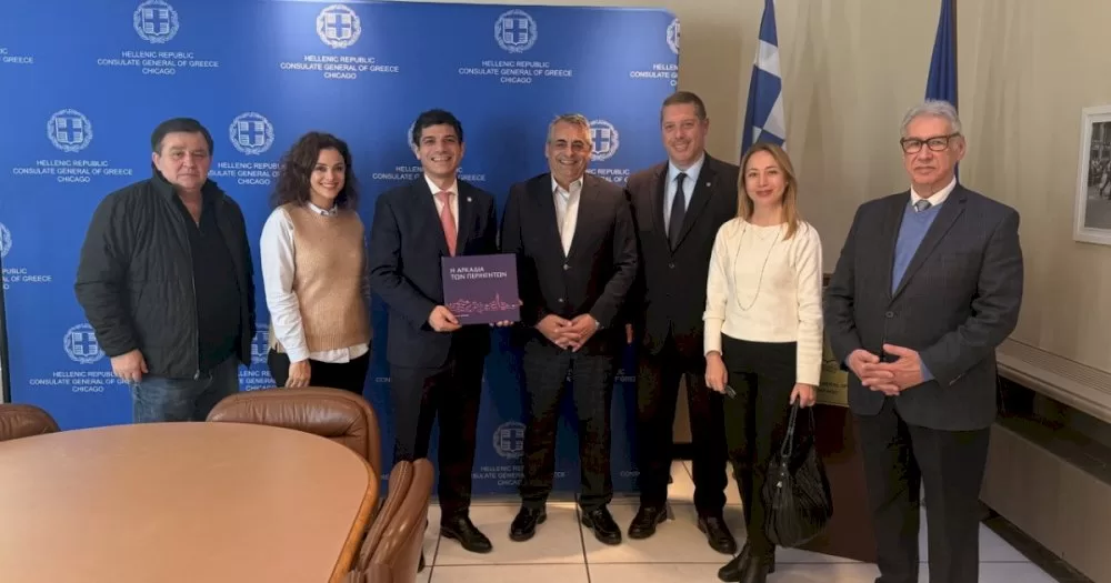 kostas-tzioumis:-enischyoume-ti-synergasia-kai-tin-epikoinonia-mas-me-tous-omogeneis-tis-amerikis kostas-tzioumis:-enischyoume-ti-synergasia-kai-tin-epikoinonia-mas-me-tous-omogeneis-tis-amerikis