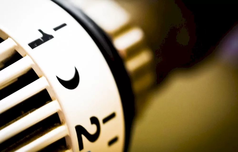 ti-deftera-10-noemvriou-ksekinoun-oi-aitiseis-gia-to-epidoma-thermansi-–-ta-kritiria-gia-tin-epidotisi-kai-oi-imerominies-katavolis