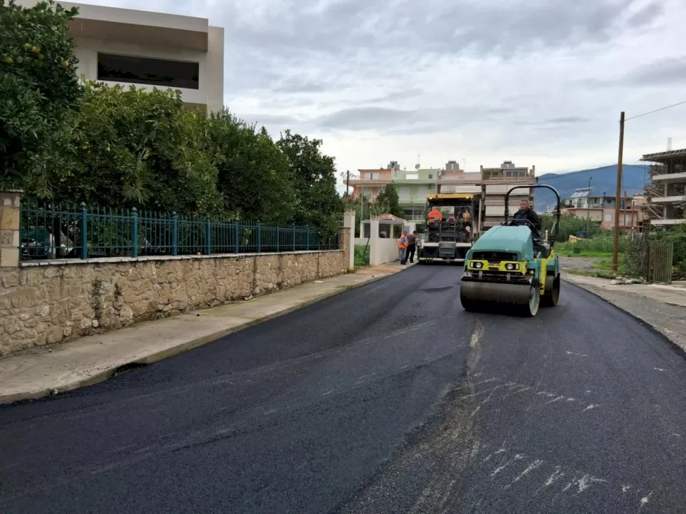 ergasies-asfaltostroseon-se-odous-tis-kalamatas