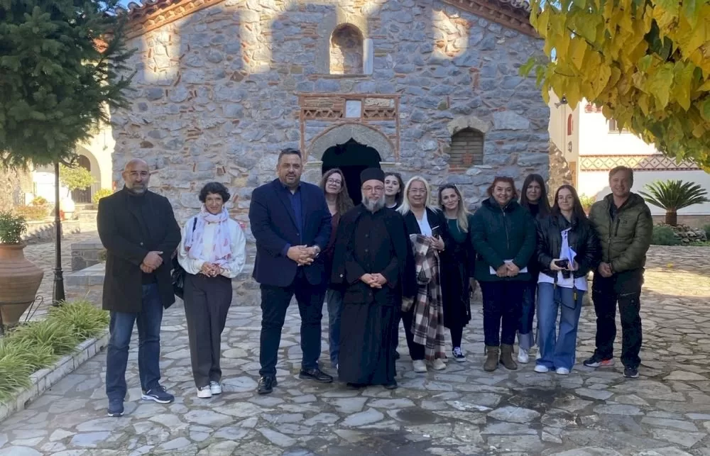 famtrip-epimelitiriou-arkadias.-i-arkadia-pou-ksechorizei:-proskynimatikos-tourismos-kai-afthentikes-empeiries