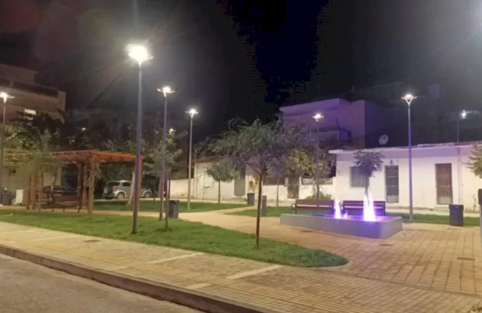 peratothikan-oi-ergasies-tis-vioklimatikis-anaplasis-tis-plateias-fyteias