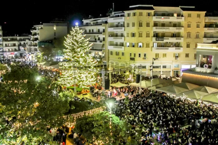 to-savvato-29-noemvriou-i-fotagogisi-tou-christougenniatikou-dentrou-stin-kalamata