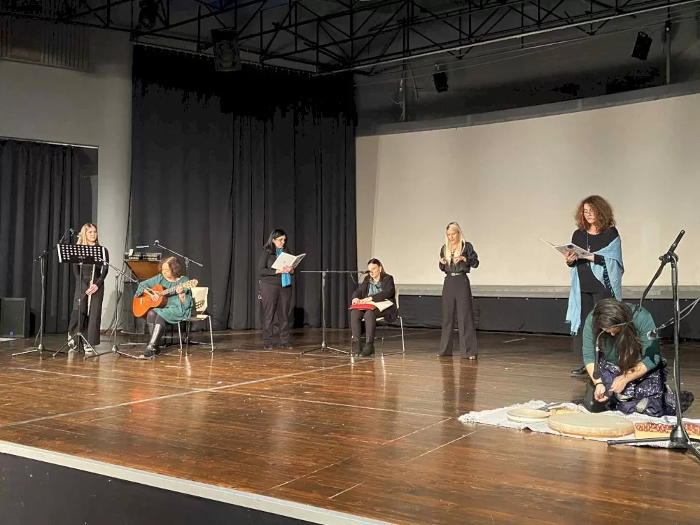 proselkyei-to-endiaferon-to-2o-festival-paidikou-vivliou-kalamatas