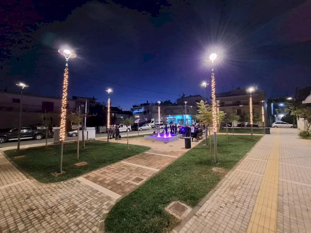 paradothike-i-anaplasmeni-plateia-fyteias