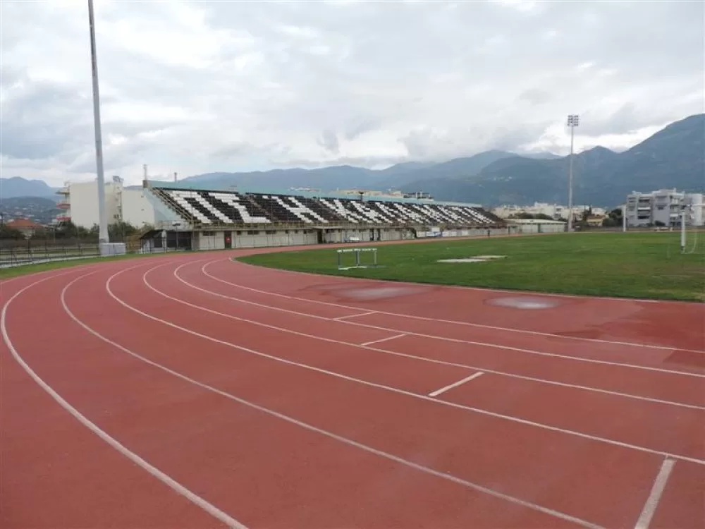 chrimatodotisi-2000.000-e-meso-perifereias-peloponnisou-gia-to-dimotiko-stadio-kalamatas