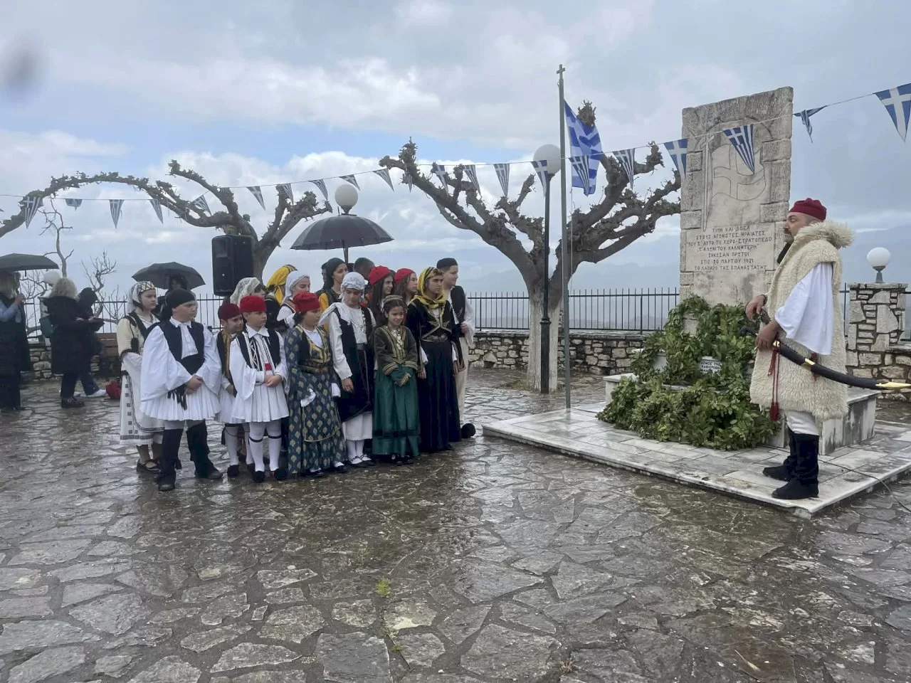 me-lamprotita-kai-vathia-sygkinisi-timithike-i-ethniki-epeteios-tis-25is-martiou-stou-paloumpa-kai-to-agioneri-gortynias.-diimeres-epeteiakes-ekdiloseis-sti-gi-pou-gennise-tin-epanastasi