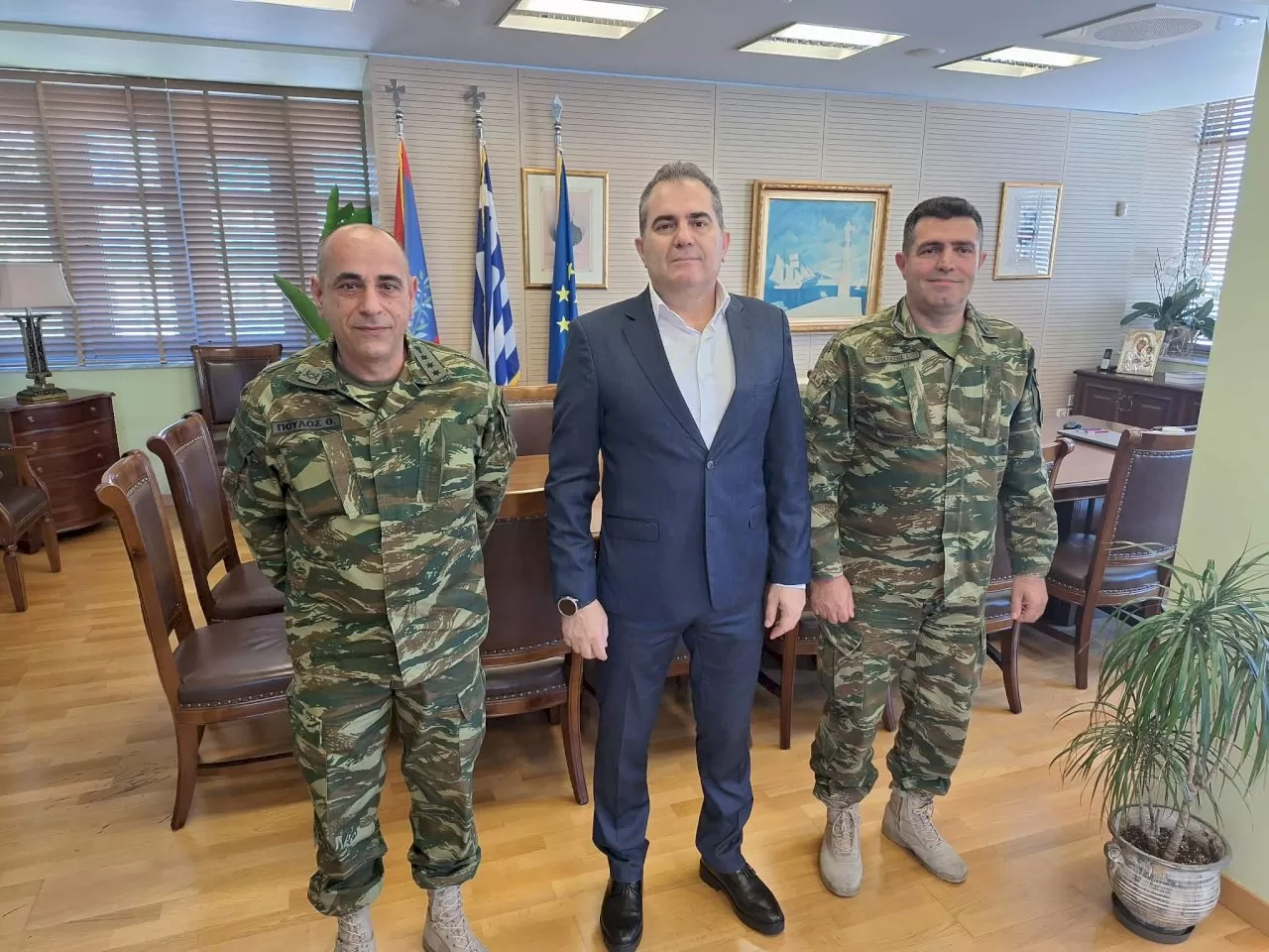 ston-dimarcho-kalamatas-o-neos-dioikitis-tis-77-me.-kalamatas