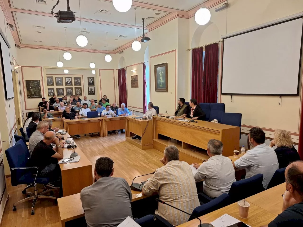 synantisi-ergasias-me-proedrous-kai-meli-symvoulion-koinotiton-tou-dimou-kalamatas