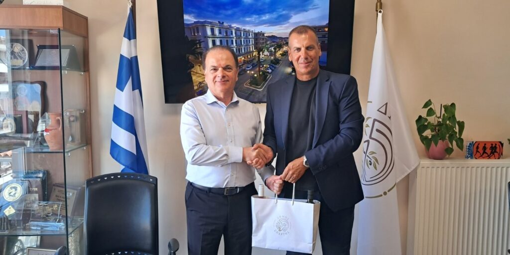 Συνάντηση του Δημάρχου Σπάρτης, Μιχάλη Βακαλόπουλου, με τον Δήμαρχο Ρεθύμνου, Γιώργο Μαρινάκη