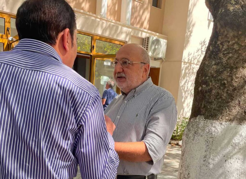 Εγκαινιάστηκε το μικροβιολογικό εργαστήριο στα Τρόπαια. Παρών ο Δημήτριος Κολοστούμπης