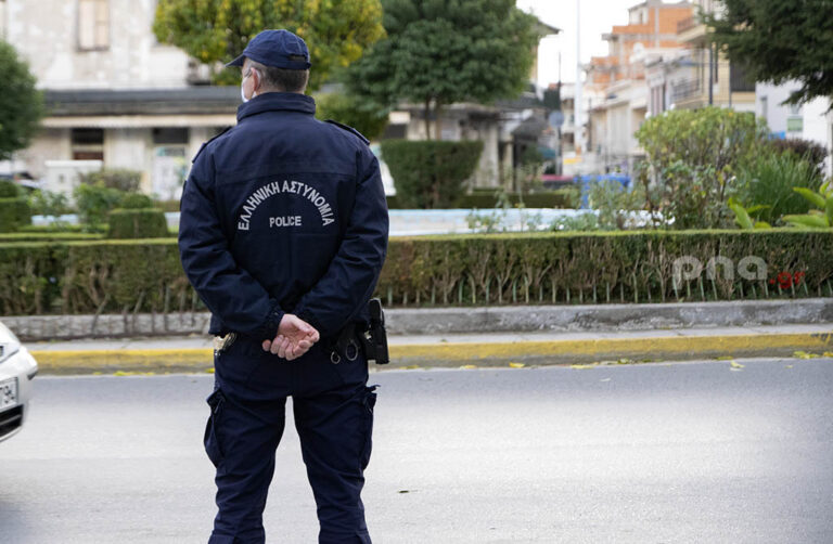 Νέα αστυνομική ομάδα «ΚΟΜΒΟΣ» στους δρόμους – Με τεχνολογία και drones η μάχη της τροχαίας